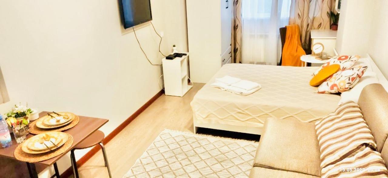 Like Home Apartments&Rooms Ałma Ata Zewnętrze zdjęcie