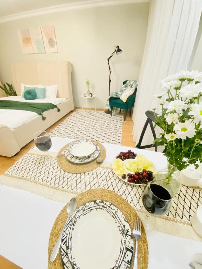 Like Home Apartments&Rooms Ałma Ata Zewnętrze zdjęcie