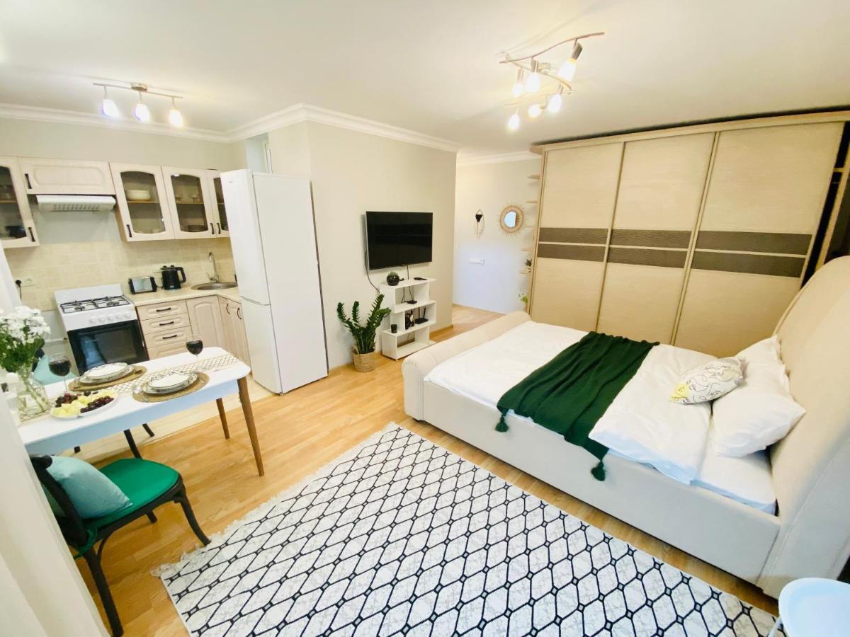 Like Home Apartments&Rooms Ałma Ata Zewnętrze zdjęcie